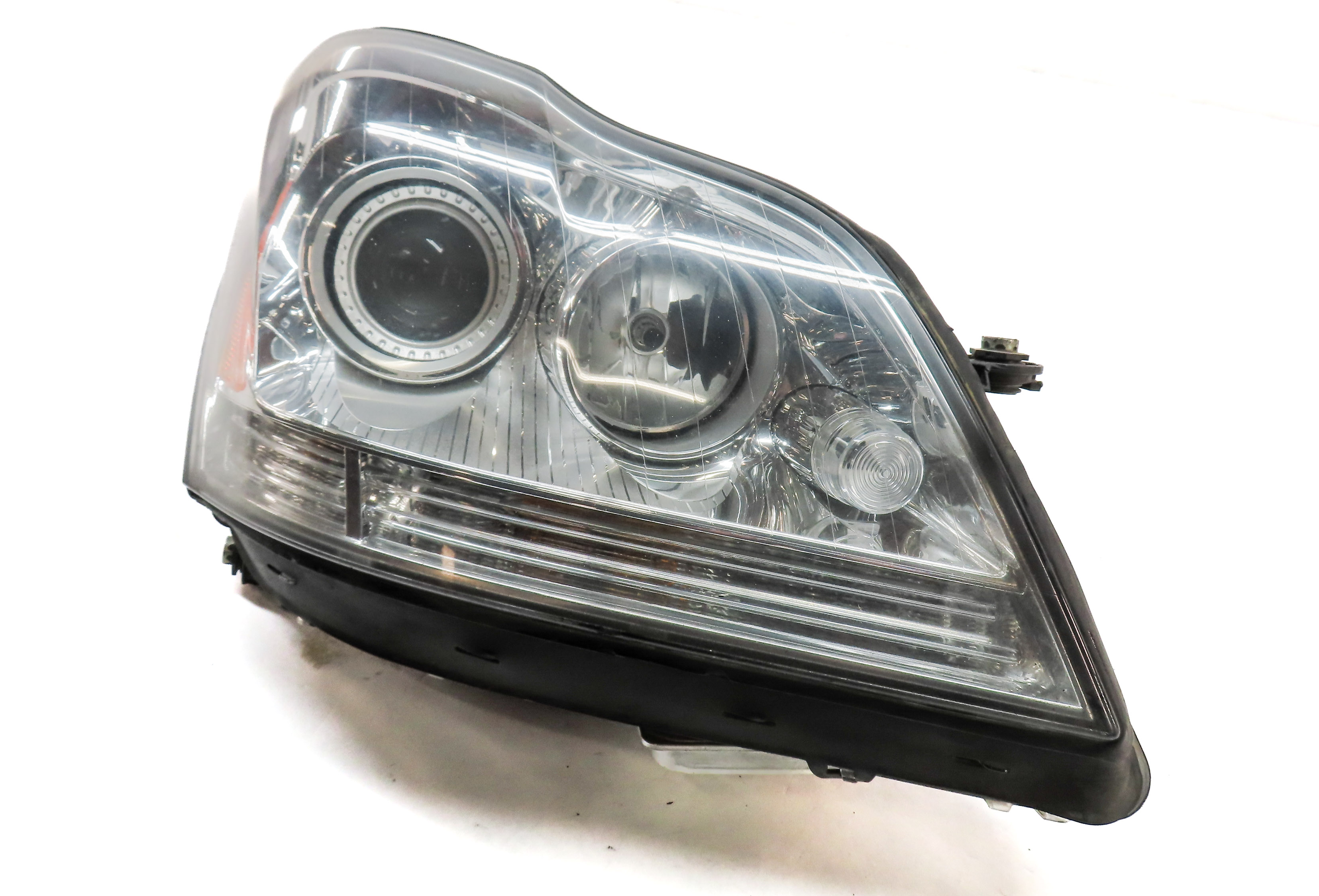 11-12 MERCEDES GL CLASS (X164) FRONT RIGHT PASSENGER XENON HID HEADLIGHT LAMP — exact item pictured